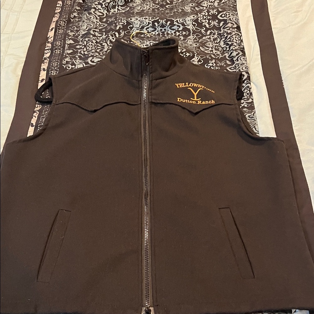 Yellowstone Dutton Ranch Black Vest - image 2